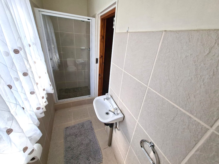 4 Bedroom Property for Sale in St Helena Free State